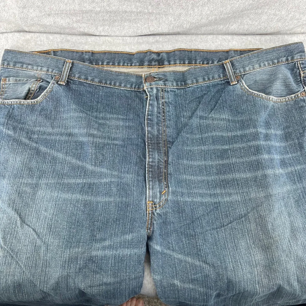 Levis 550 Relaxed Fit Mens Blue Denim Jeans 54x29 Medium Wash 01550-2765